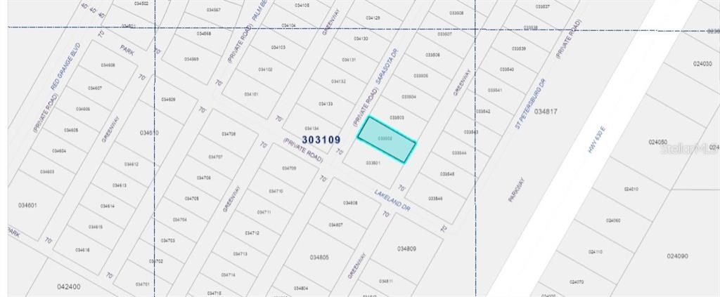 На продажу: $40,000 (0.52 acres)