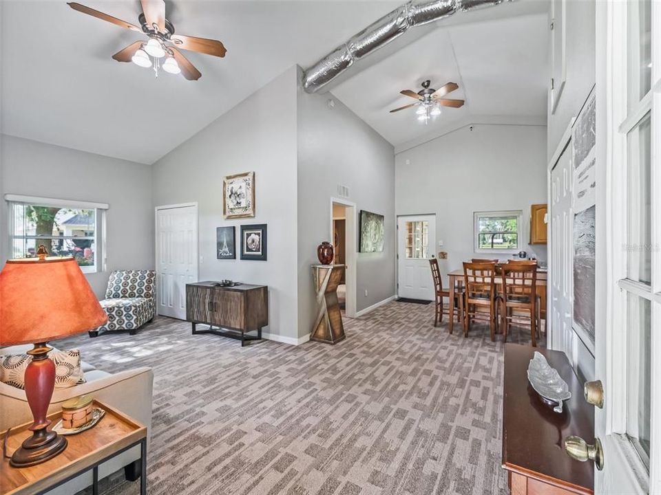 На продажу: $1,500,000 (4 спален, 4 ванн, 3632 Квадратных фут)