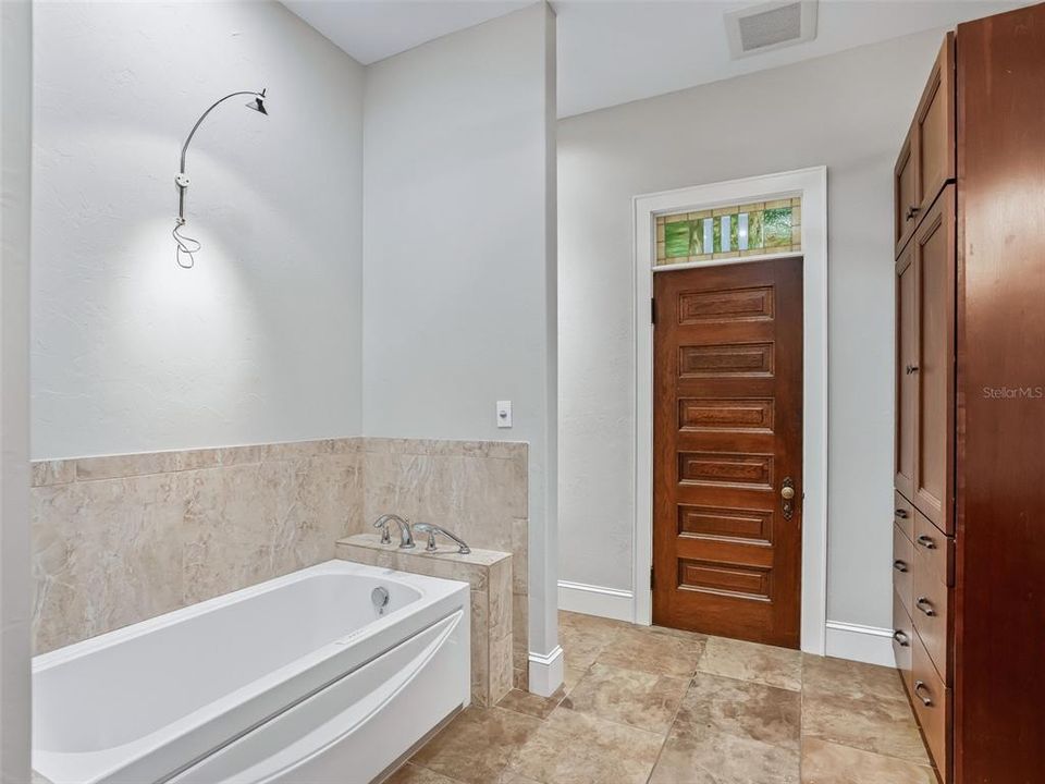 На продажу: $1,500,000 (4 спален, 4 ванн, 3632 Квадратных фут)