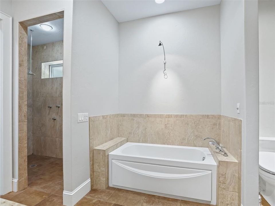 На продажу: $1,500,000 (4 спален, 4 ванн, 3632 Квадратных фут)