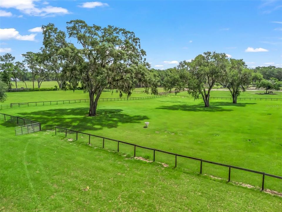 На продажу: $1,500,000 (4 спален, 4 ванн, 3632 Квадратных фут)