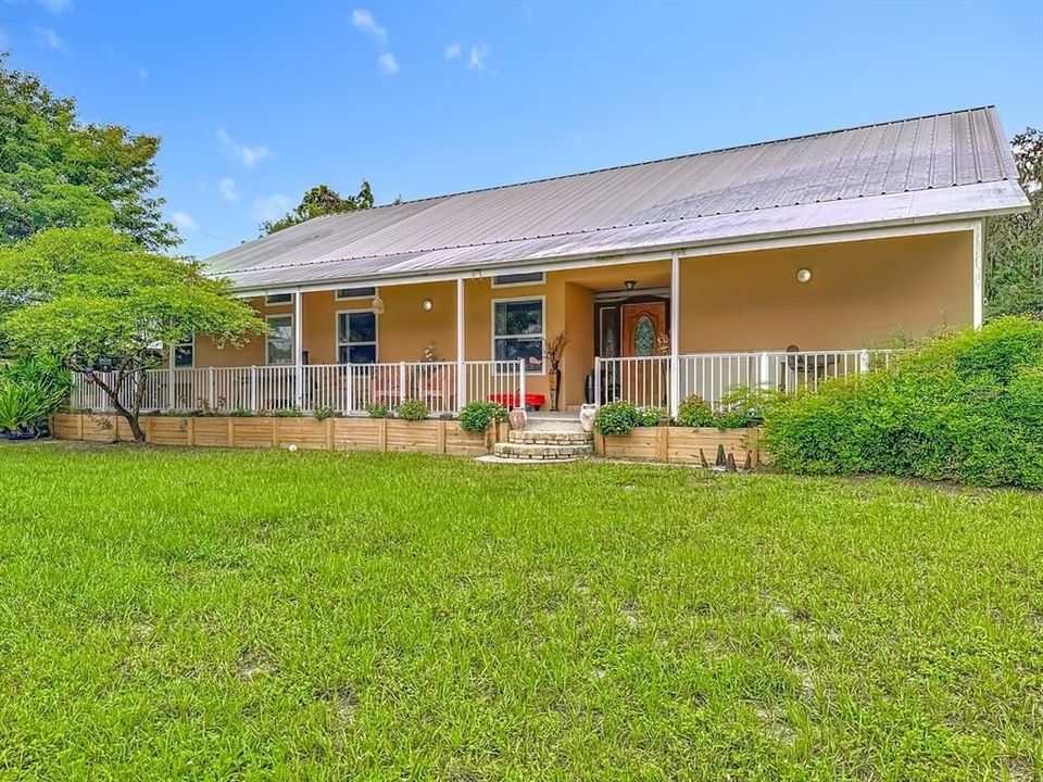 Activo con contrato: $569,900 (3 camas, 3 baños, 2912 Pies cuadrados)