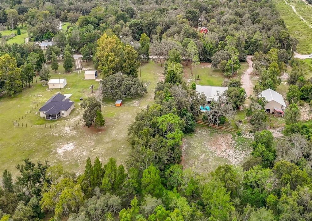 Activo con contrato: $569,900 (3 camas, 3 baños, 2912 Pies cuadrados)