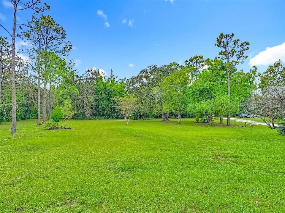 Activo con contrato: $569,900 (3 camas, 3 baños, 2912 Pies cuadrados)