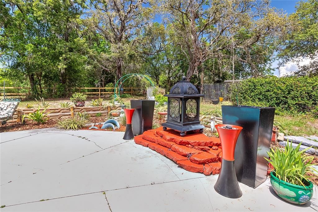 Activo con contrato: $569,900 (3 camas, 3 baños, 2912 Pies cuadrados)