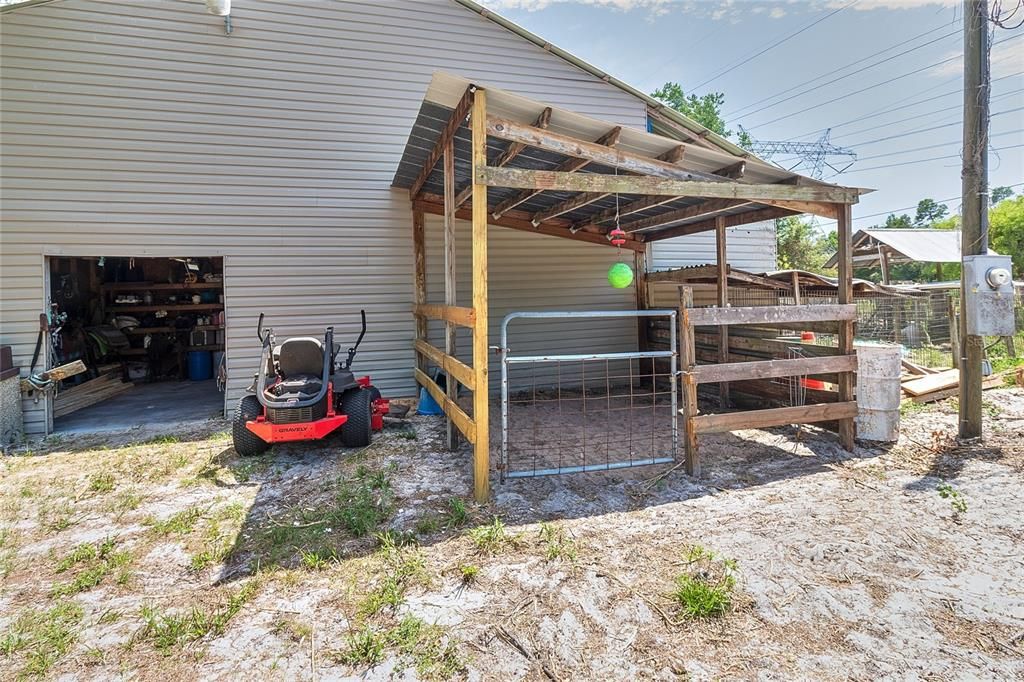 Activo con contrato: $569,900 (3 camas, 3 baños, 2912 Pies cuadrados)