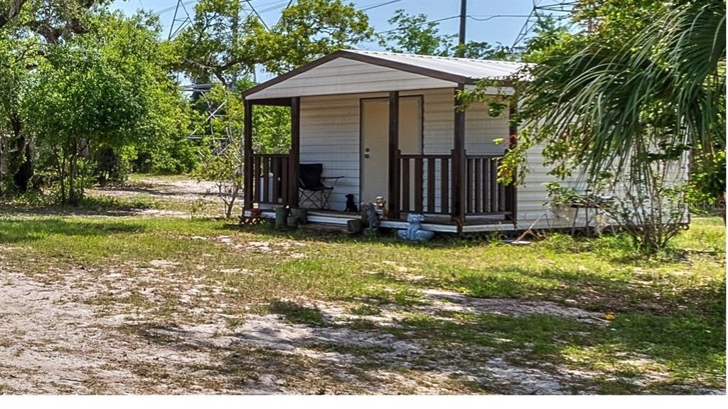 Activo con contrato: $569,900 (3 camas, 3 baños, 2912 Pies cuadrados)