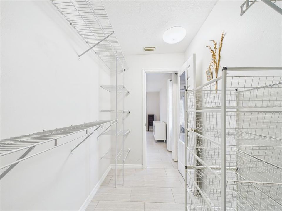 En Venta: $539,900 (3 camas, 2 baños, 1776 Pies cuadrados)