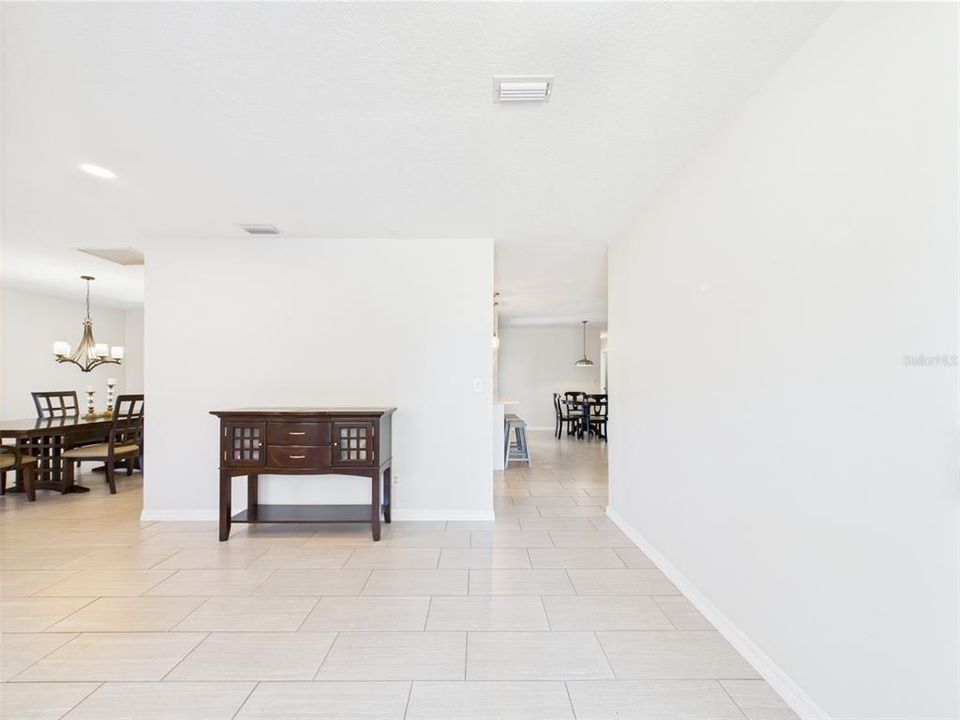 En Venta: $539,900 (3 camas, 2 baños, 1776 Pies cuadrados)