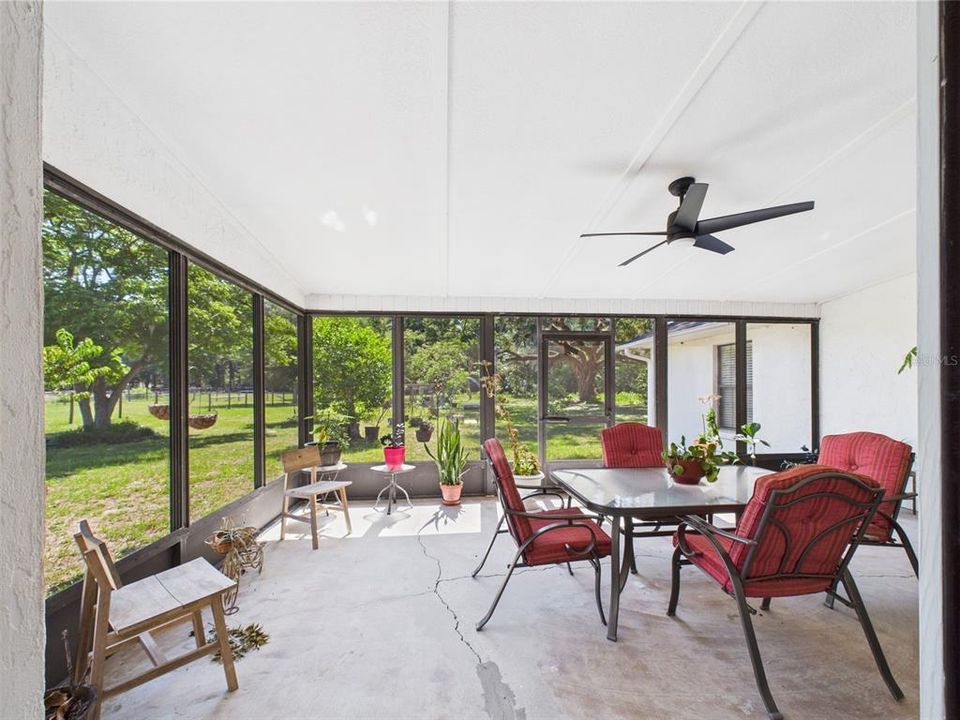 En Venta: $539,900 (3 camas, 2 baños, 1776 Pies cuadrados)