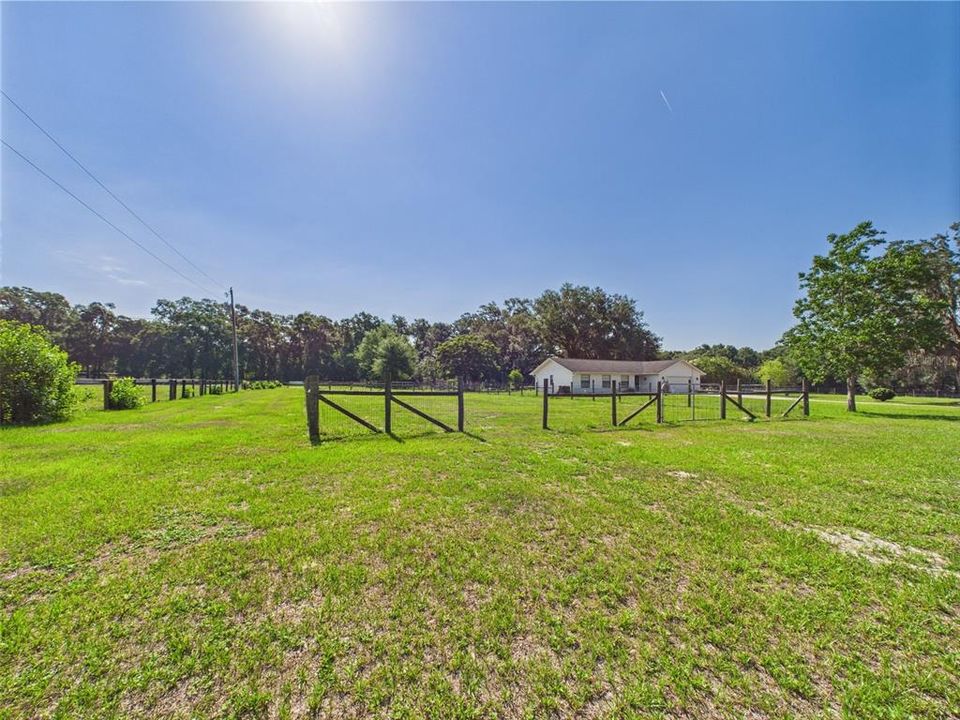 En Venta: $539,900 (3 camas, 2 baños, 1776 Pies cuadrados)