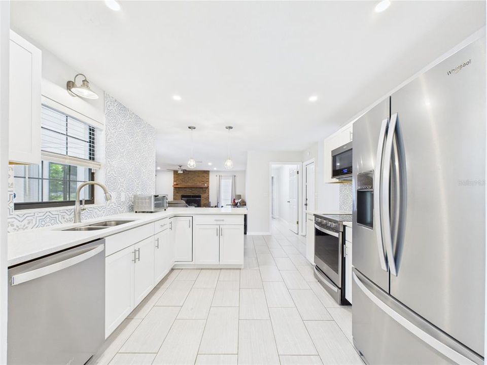 En Venta: $539,900 (3 camas, 2 baños, 1776 Pies cuadrados)