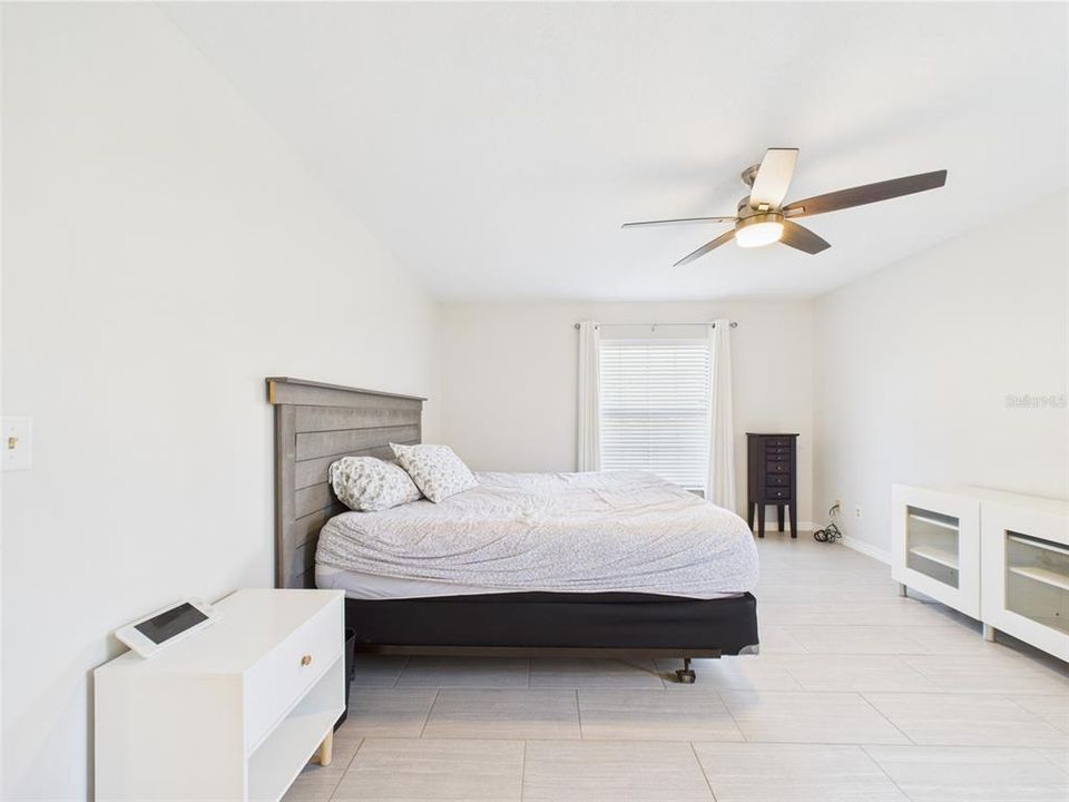 En Venta: $539,900 (3 camas, 2 baños, 1776 Pies cuadrados)