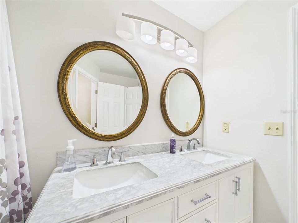 En Venta: $539,900 (3 camas, 2 baños, 1776 Pies cuadrados)