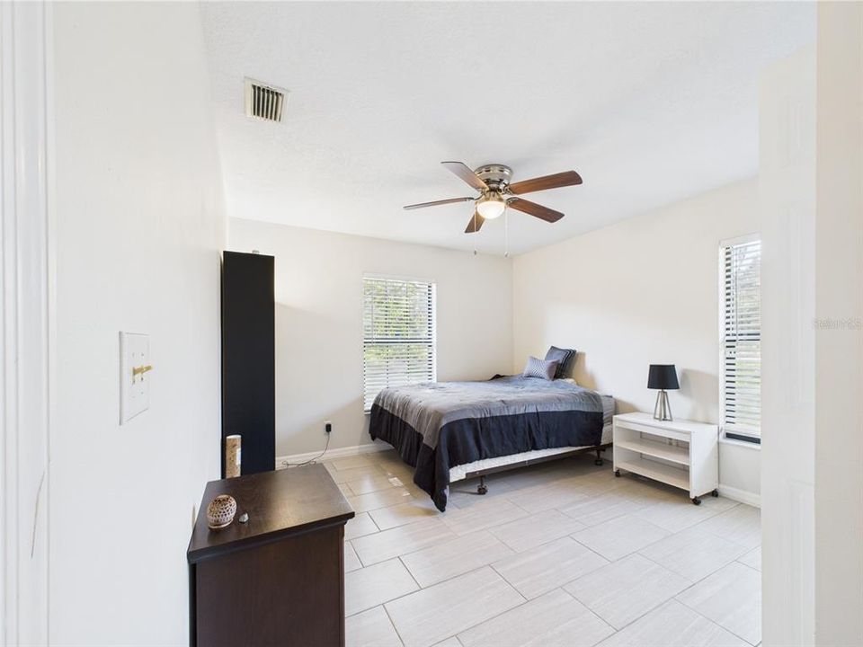 En Venta: $539,900 (3 camas, 2 baños, 1776 Pies cuadrados)