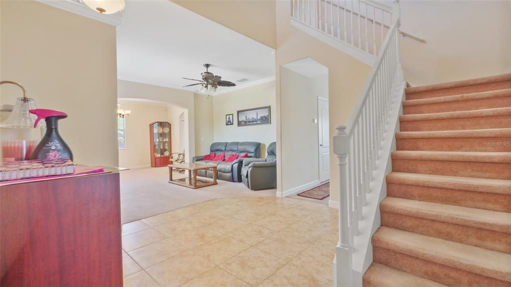 Activo con contrato: $499,000 (5 camas, 3 baños, 3711 Pies cuadrados)