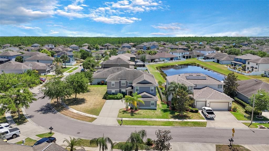 Activo con contrato: $499,000 (5 camas, 3 baños, 3711 Pies cuadrados)