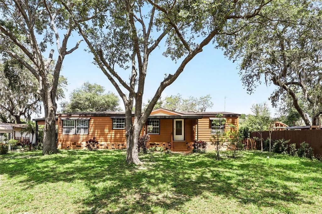 Недавно продано: $269,999 (3 спален, 2 ванн, 1504 Квадратных фут)