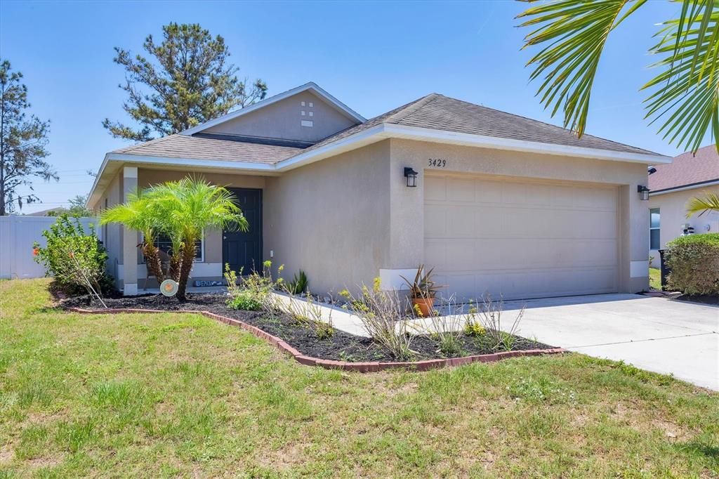 Vendido Recientemente: $290,000 (3 camas, 2 baños, 1148 Pies cuadrados)