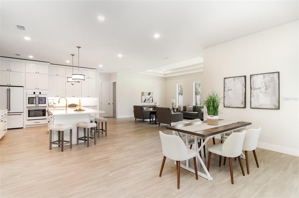 En Venta: $1,219,000 (4 camas, 3 baños, 3042 Pies cuadrados)