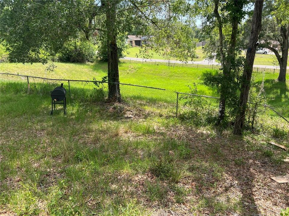 Active With Contract: $161,000 (3 beds, 2 baths, 1158 Square Feet)