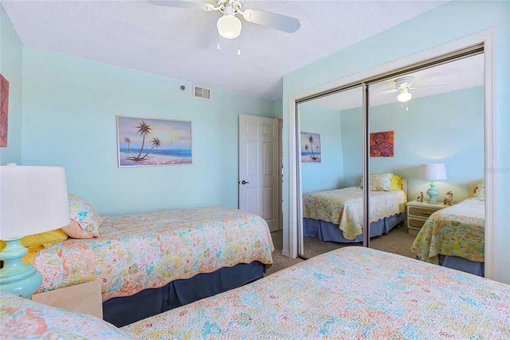 En Venta: $799,999 (3 camas, 2 baños, 1410 Pies cuadrados)