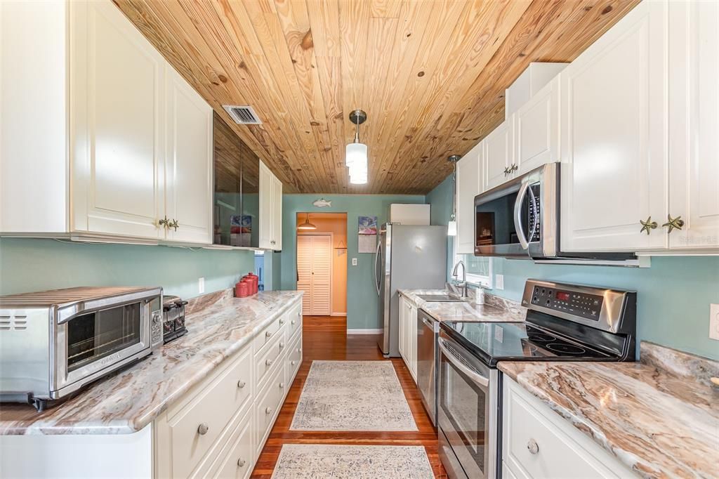 На продажу: $698,750 (3 спален, 3 ванн, 2247 Квадратных фут)