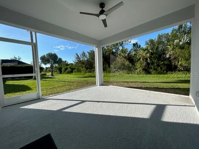 合同活跃: $1,900 (3 贝兹, 2 浴室, 2153 平方英尺)