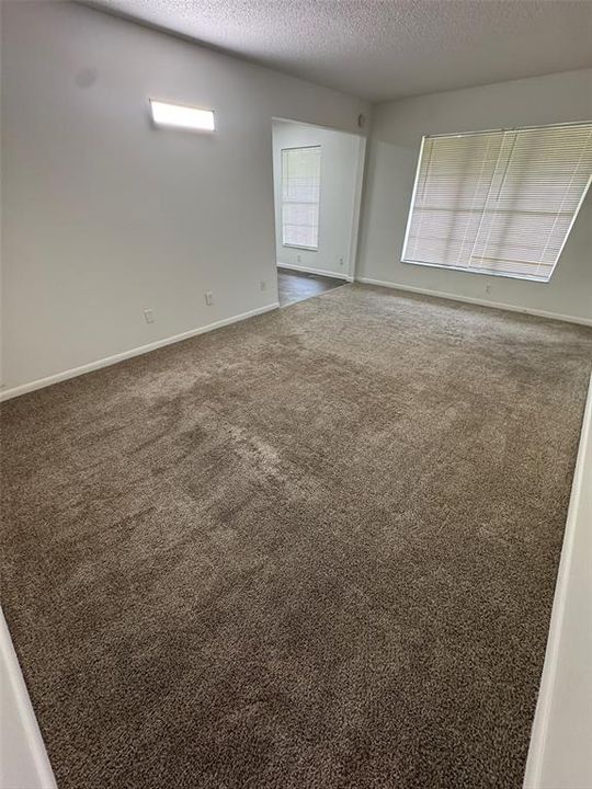 En Renta: $999 (1 camas, 1 baños, 775 Pies cuadrados)