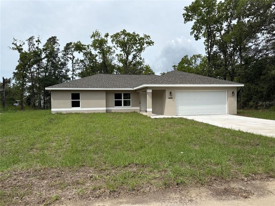 Recently Rented: $1,750 (3 beds, 2 baths, 1336 Square Feet)