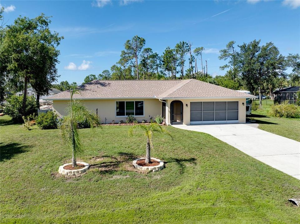 合同活跃: $355,000 (3 贝兹, 2 浴室, 1700 平方英尺)