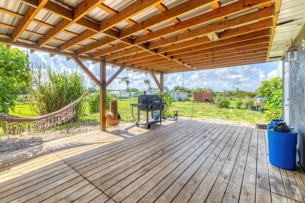 На продажу: $589,000 (3 спален, 2 ванн, 1372 Квадратных фут)