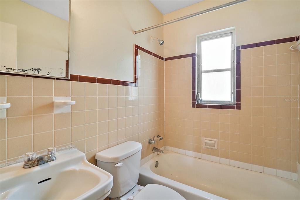 Active With Contract: $850,000 (0 beds, 0 baths, 5071 Square Feet)