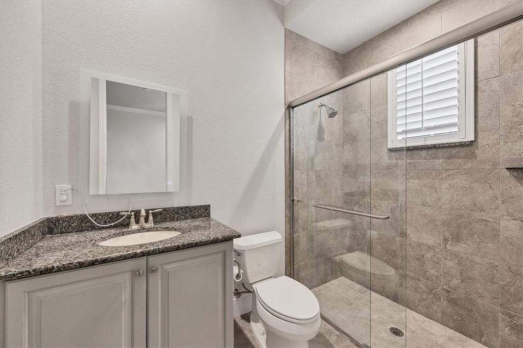 合同活跃: $2,575,000 (4 贝兹, 4 浴室, 3574 平方英尺)