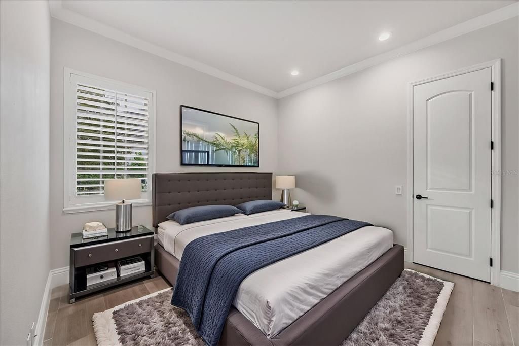 合同活跃: $2,575,000 (4 贝兹, 4 浴室, 3574 平方英尺)