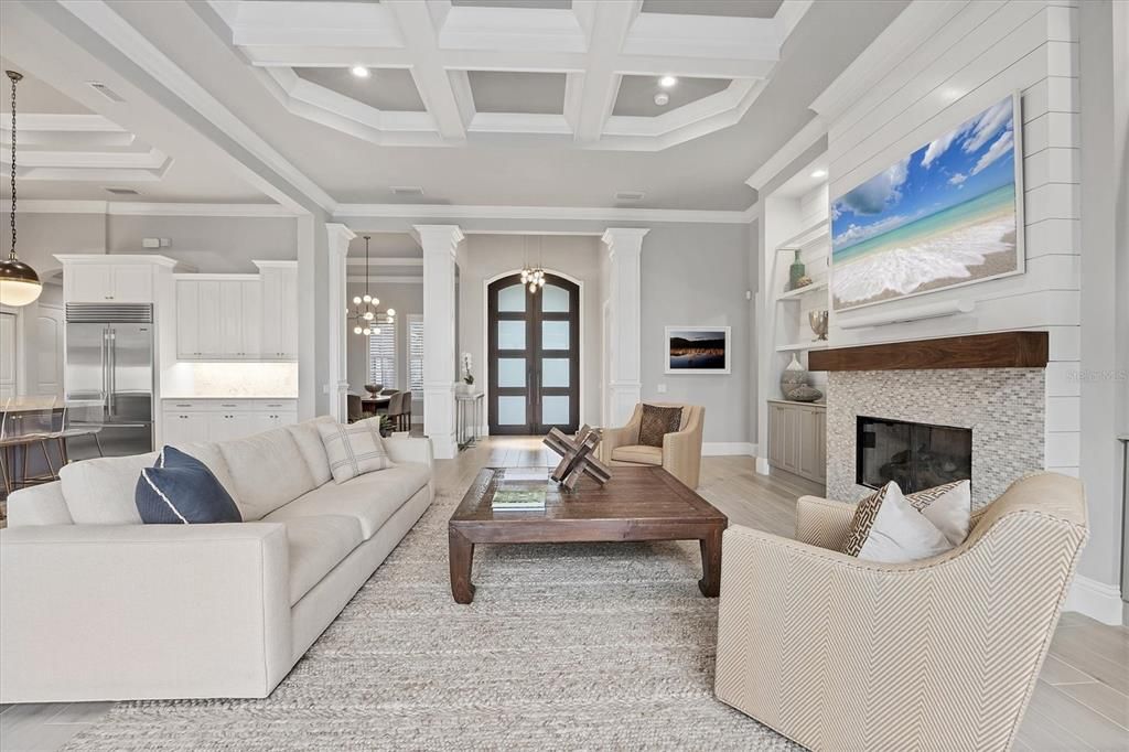 合同活跃: $2,575,000 (4 贝兹, 4 浴室, 3574 平方英尺)