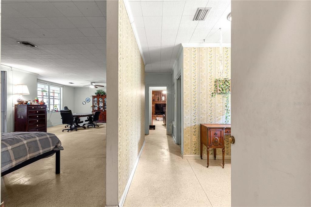 For Sale: $1,150,000 (3 beds, 3 baths, 4410 Square Feet)