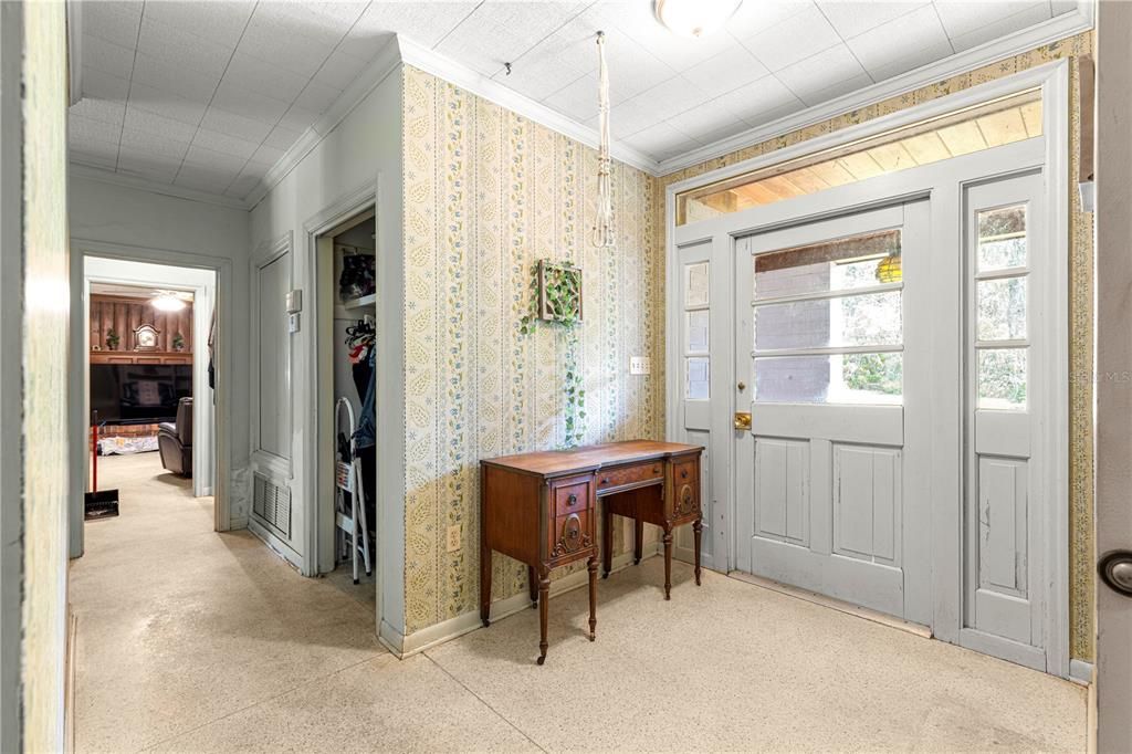 For Sale: $1,150,000 (3 beds, 3 baths, 4410 Square Feet)