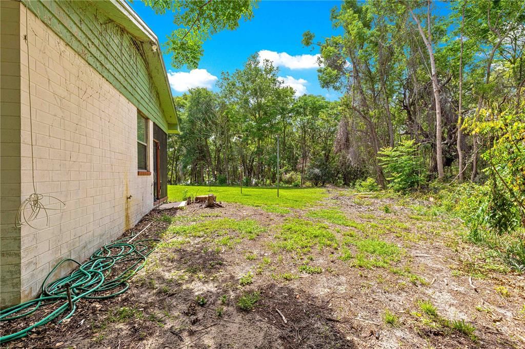 For Sale: $1,150,000 (3 beds, 3 baths, 4410 Square Feet)