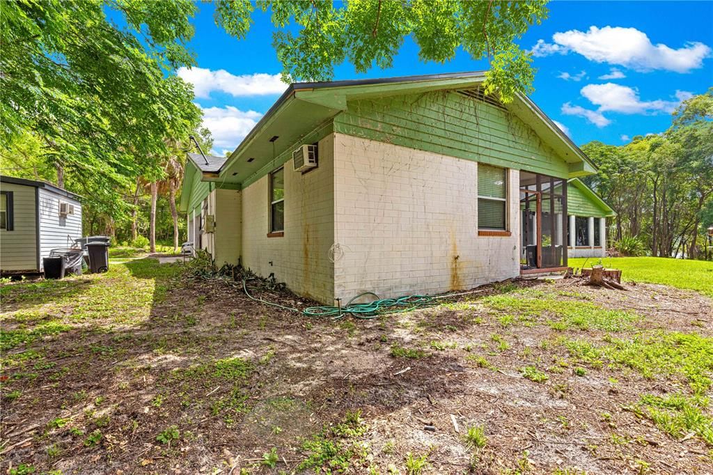 For Sale: $1,150,000 (3 beds, 3 baths, 4410 Square Feet)
