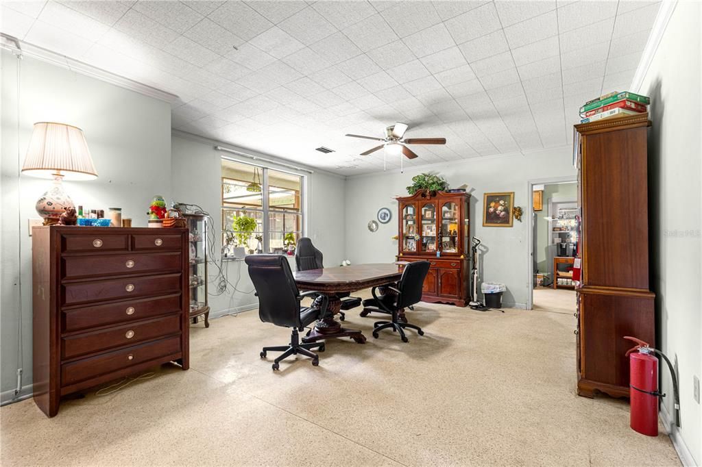 For Sale: $1,150,000 (3 beds, 3 baths, 4410 Square Feet)