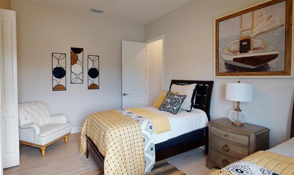 Active With Contract: $850,000 (3 beds, 3 baths, 2456 Square Feet)