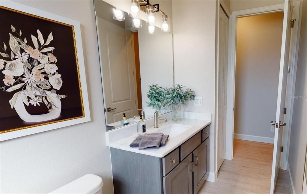 Active With Contract: $850,000 (3 beds, 3 baths, 2456 Square Feet)