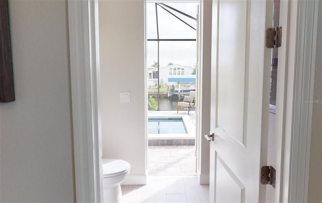 Active With Contract: $850,000 (3 beds, 3 baths, 2456 Square Feet)