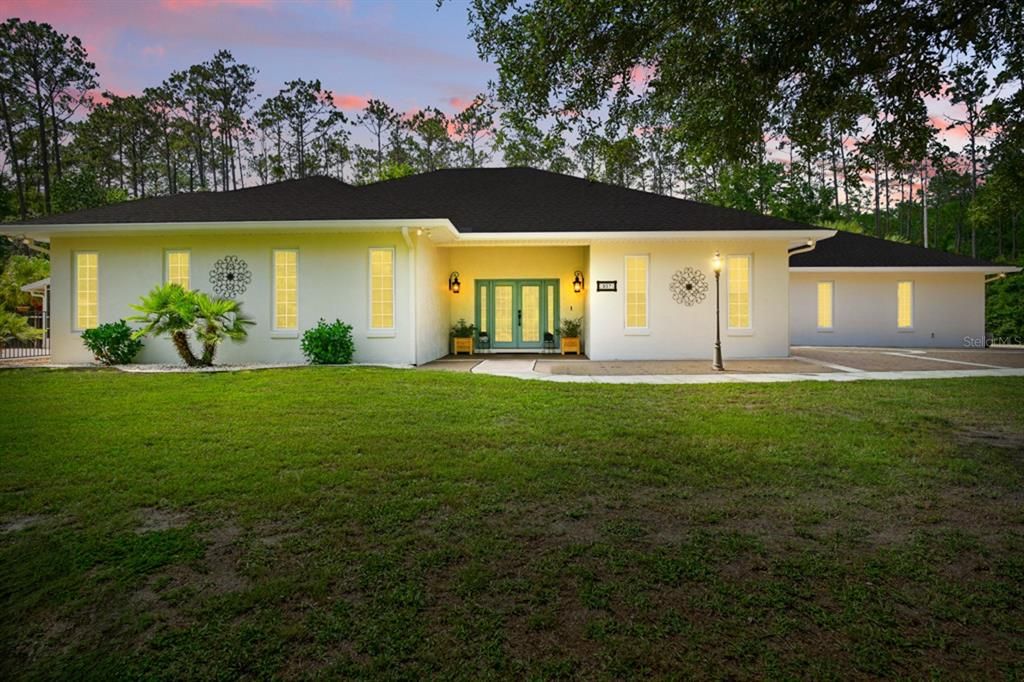 For Sale: $1,395,000 (3 beds, 3 baths, 2756 Square Feet)