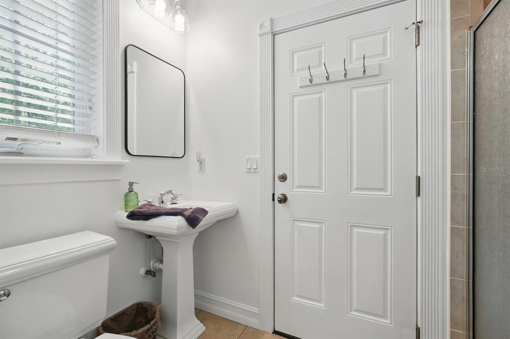 For Sale: $1,395,000 (3 beds, 3 baths, 2756 Square Feet)