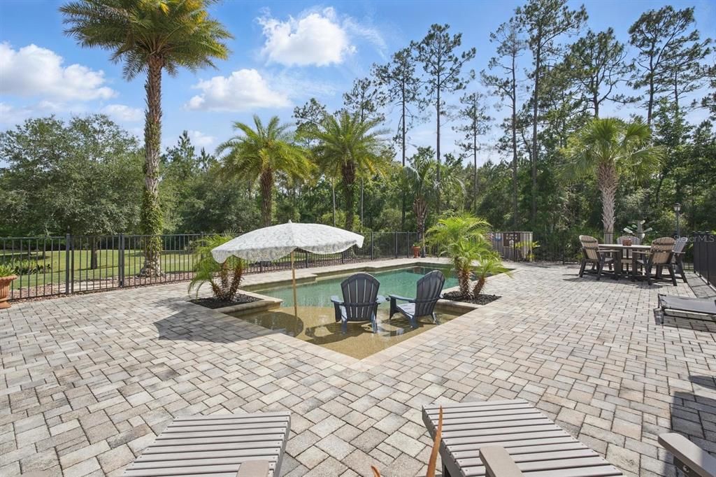 For Sale: $1,395,000 (3 beds, 3 baths, 2756 Square Feet)