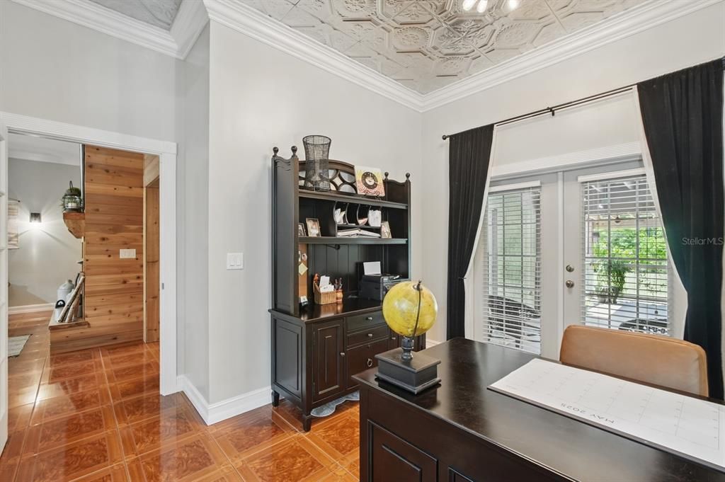 For Sale: $1,395,000 (3 beds, 3 baths, 2756 Square Feet)