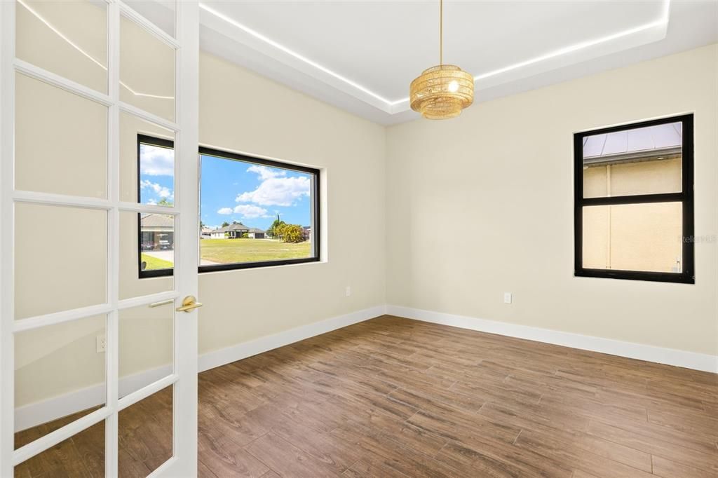 For Sale: $1,599,900 (3 beds, 3 baths, 2869 Square Feet)