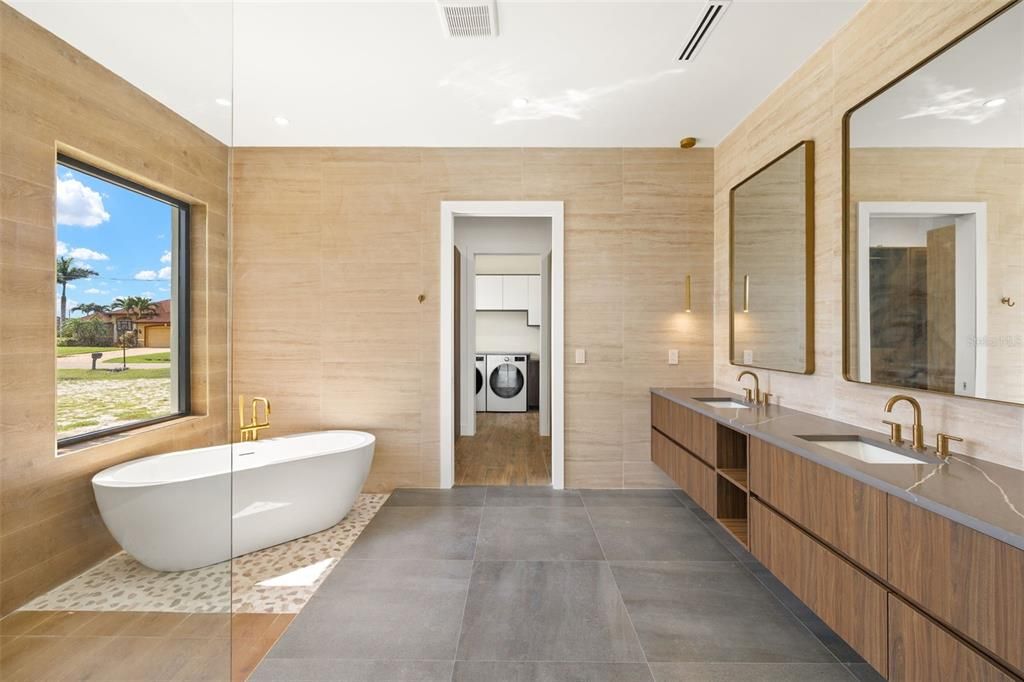 For Sale: $1,599,900 (3 beds, 3 baths, 2869 Square Feet)